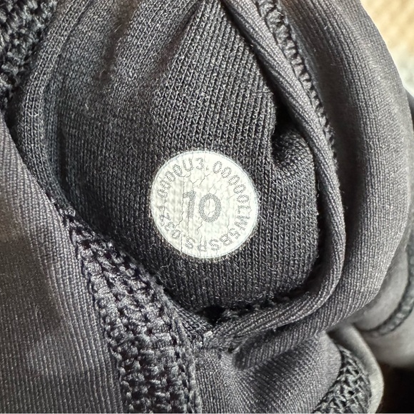 Lululemon Wunder Train Cropped Leggings | Good Used Condition - Picture 3 of 9